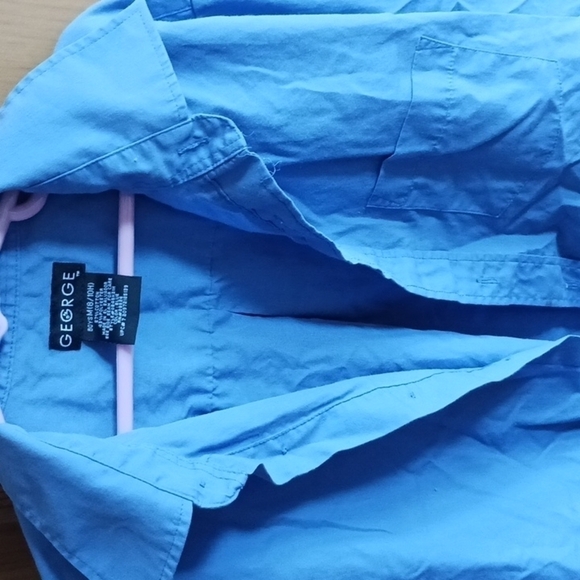 👕10/$30 BOYS 8/10 Blue Button Down Shirt Box 12 - Picture 4 of 5